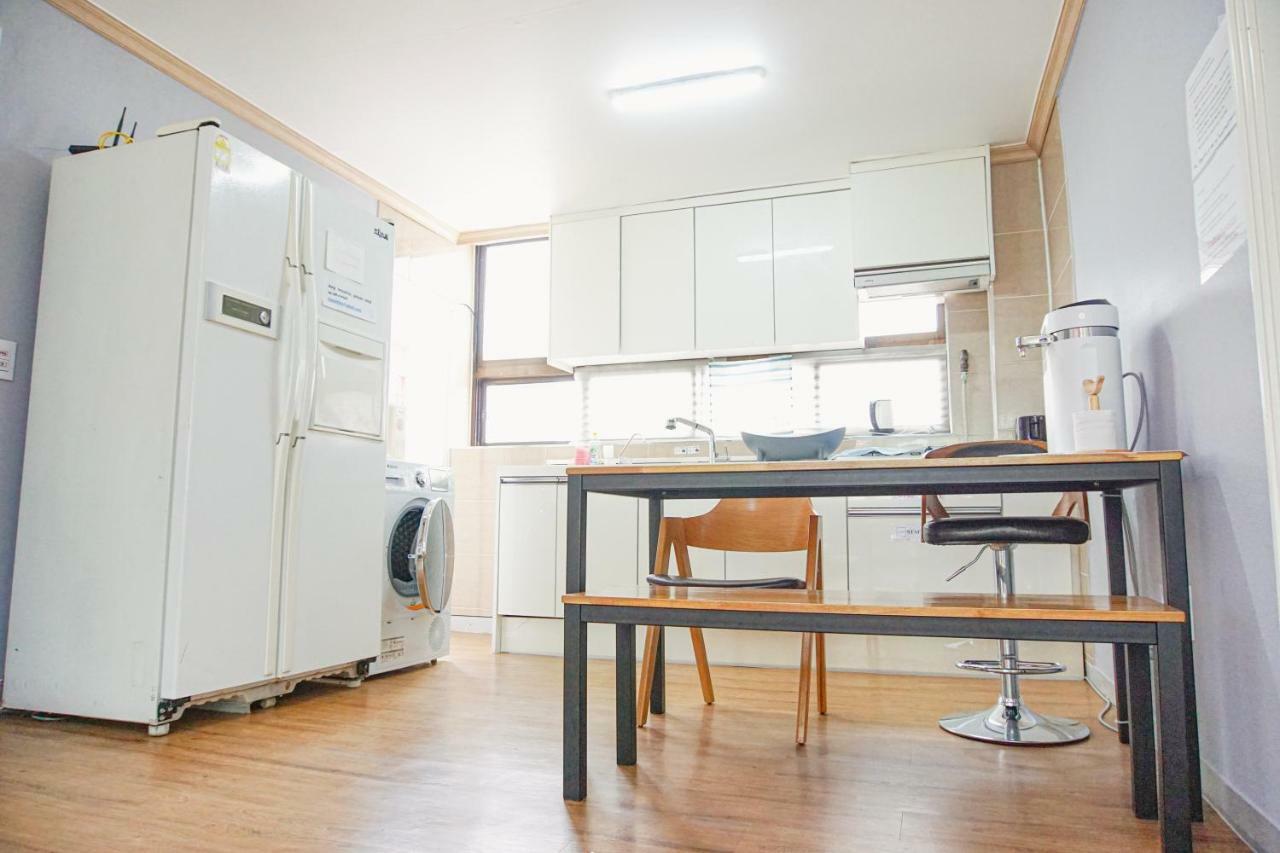 Bomulzip Hongdae Guesthouse Seoel Buitenkant foto