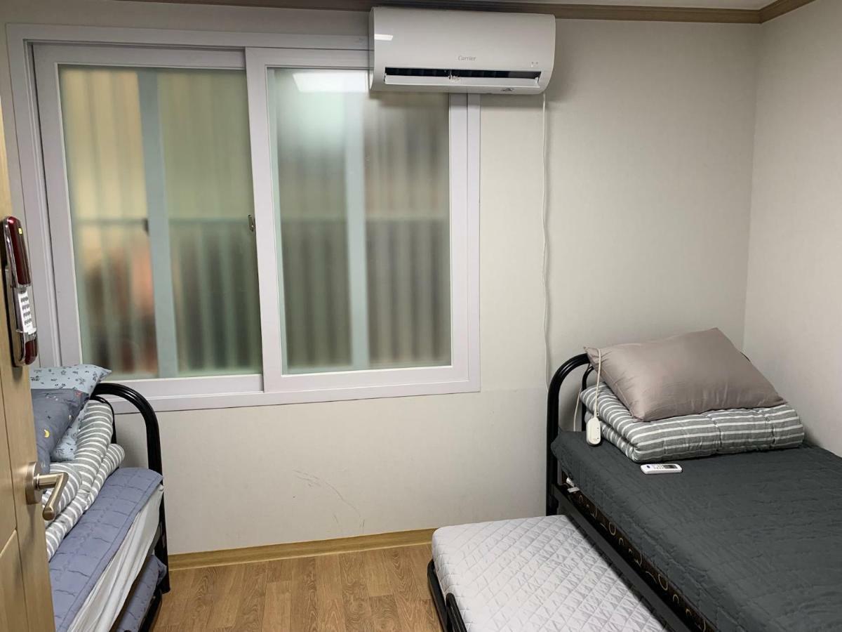 Bomulzip Hongdae Guesthouse Seoel Buitenkant foto
